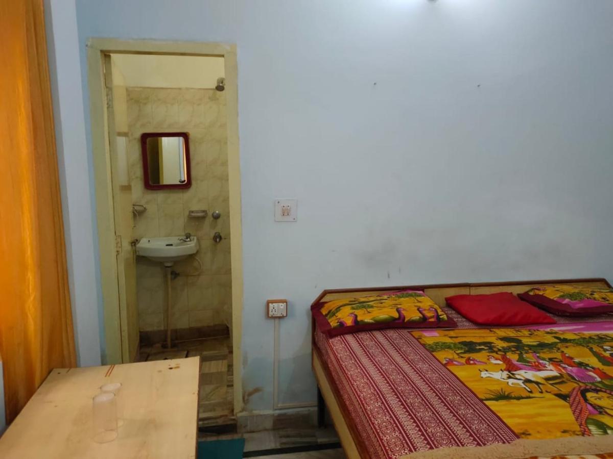 Hotel Ganga View Harry Stay Shivpuri  Exterior photo